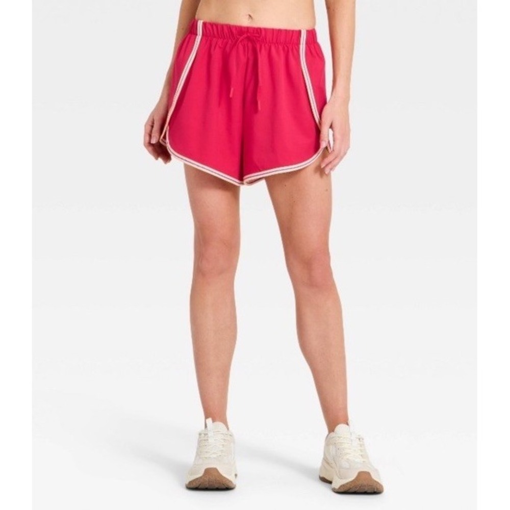 Women's Size Medium All In Motion Women's 3" Woven Pop Shorts Red